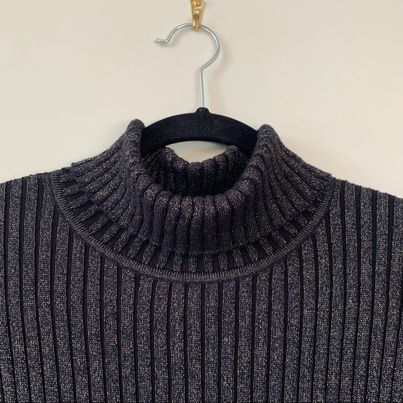 Chico’s Size 4 US Metallic Navy and Gold Knit Turtleneck Sweater - Picture 2 of 12